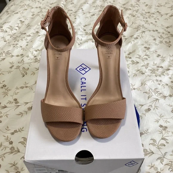 Open toe heels - Picture 2 of 5